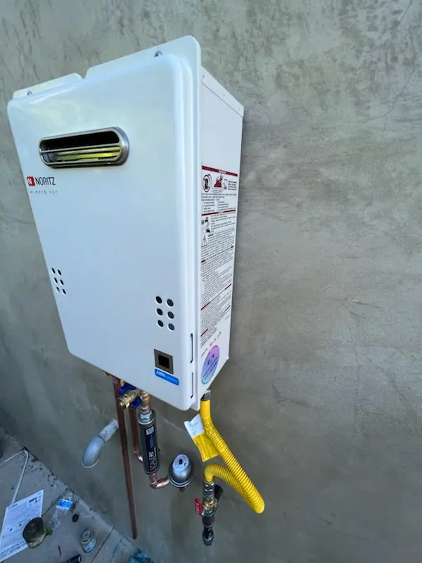 Tankless water heater installation for Southbridge Town homes